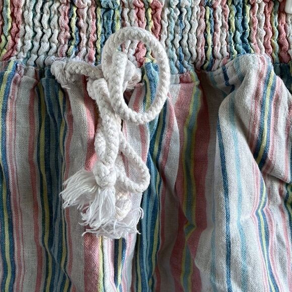 🌼3/$15🌼 Striped Shorts - Picture 3 of 7